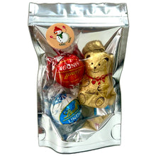Load image into Gallery viewer, Lindt Christmas Medley