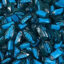Load image into Gallery viewer, Raspberry Liquorice Slices UK
