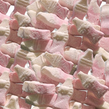 Load image into Gallery viewer, Barratt Strawberry Milkshake Bottles

