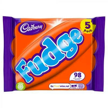 Load image into Gallery viewer, Cadbury Fudge Bar 5 Pack 110g UK
